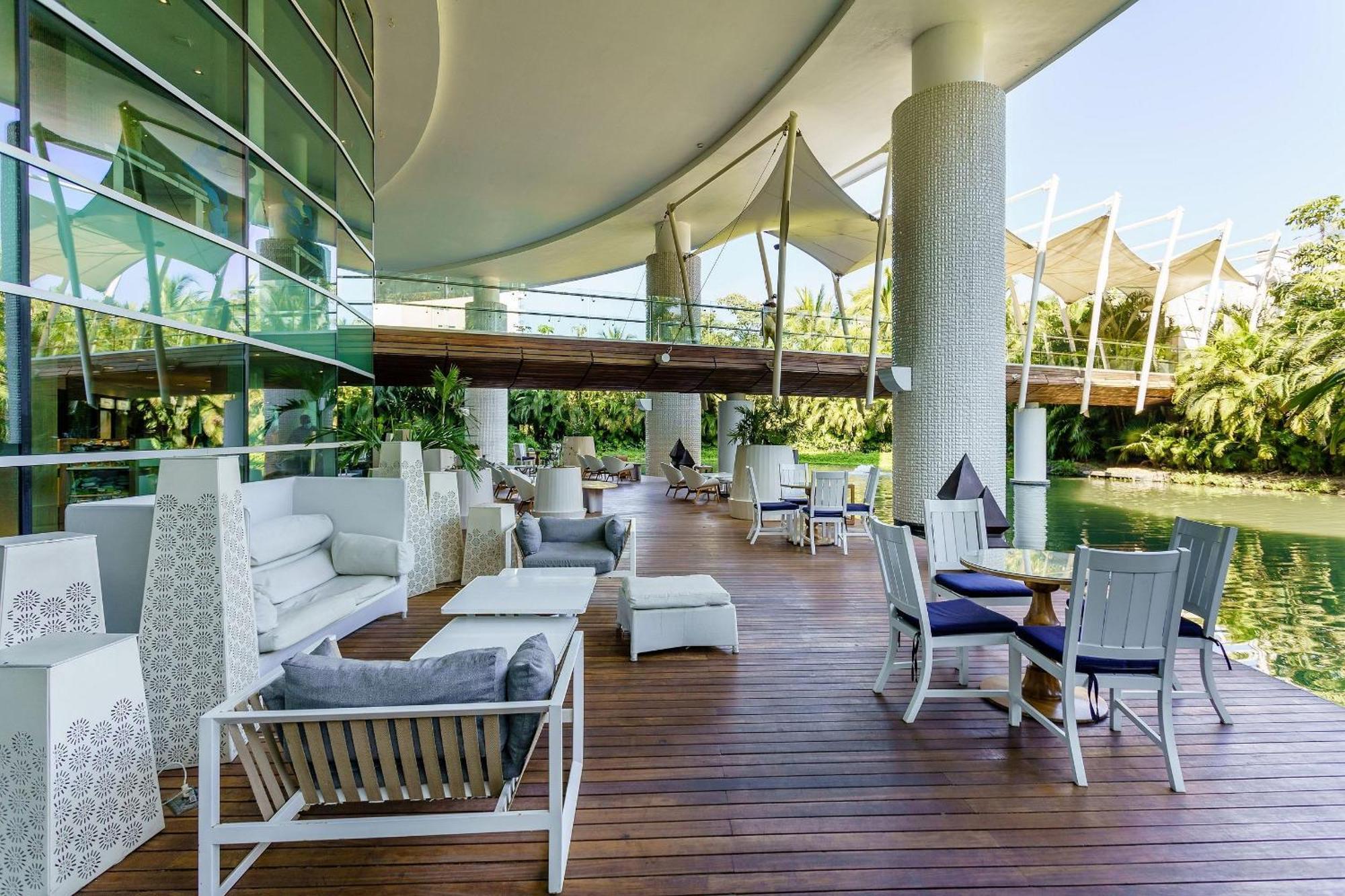 The Grand Luxxe Three Bedroom Spa Suite Нуэво-Вальярта Экстерьер фото