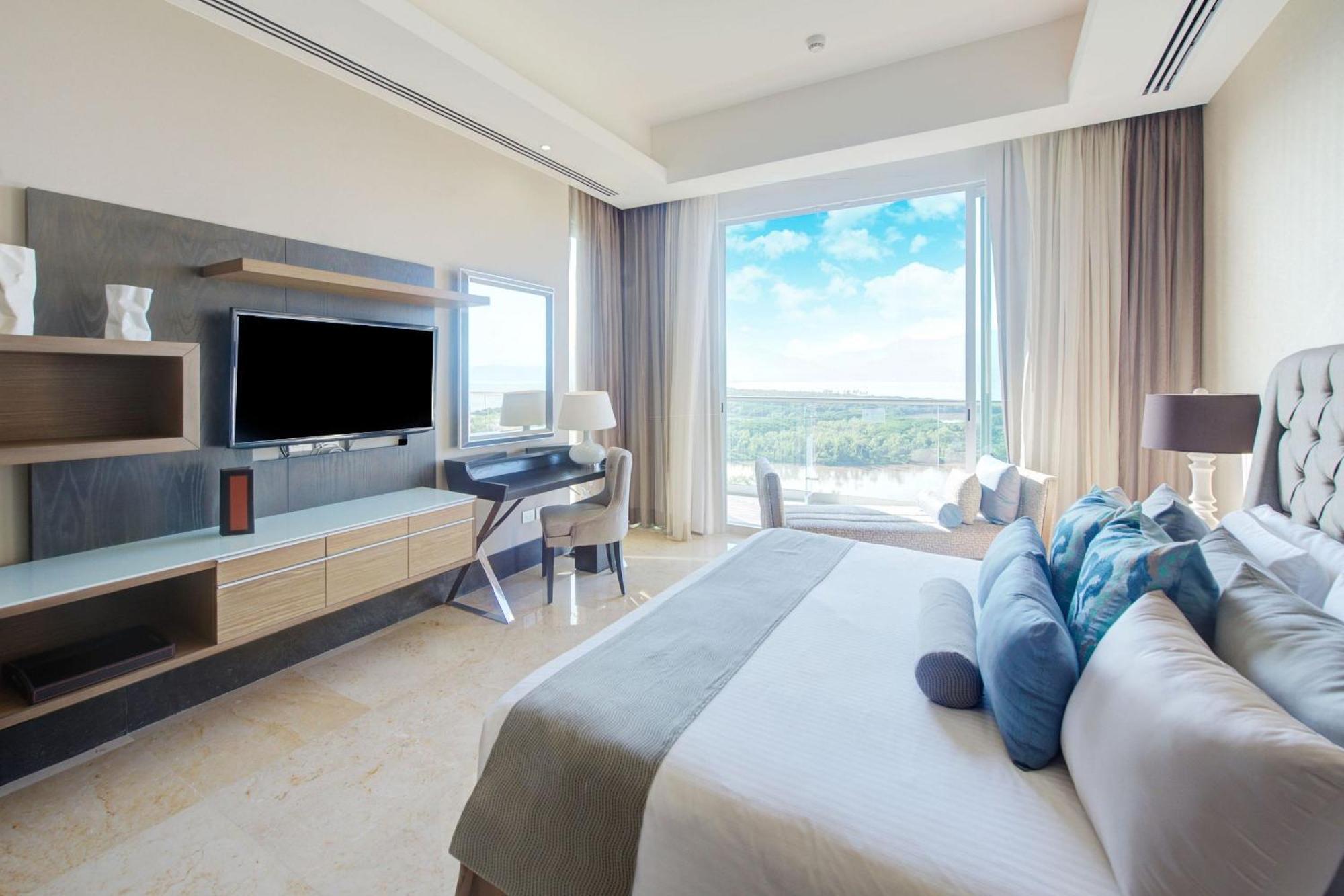 The Grand Luxxe Three Bedroom Spa Suite Нуэво-Вальярта Экстерьер фото