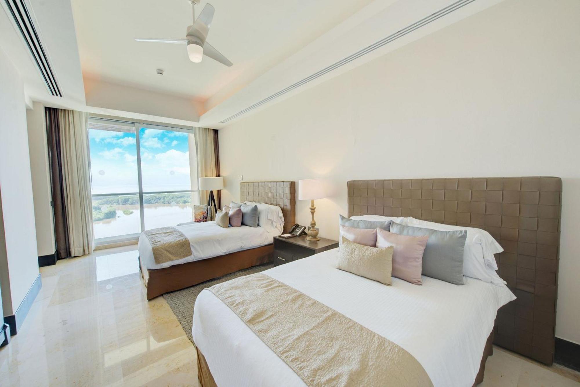 The Grand Luxxe Three Bedroom Spa Suite Нуэво-Вальярта Экстерьер фото